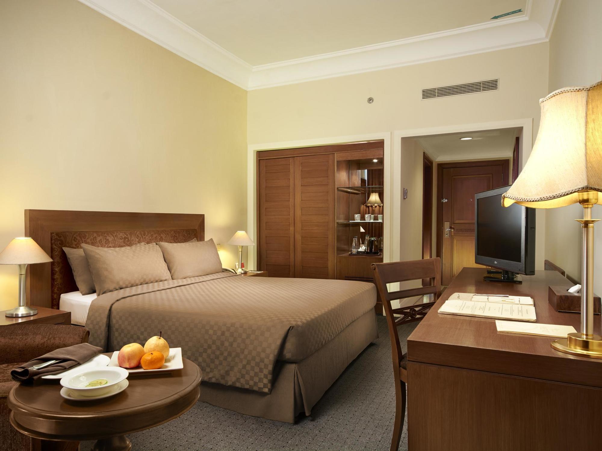 Singgasana Hotel Makassar Exterior foto